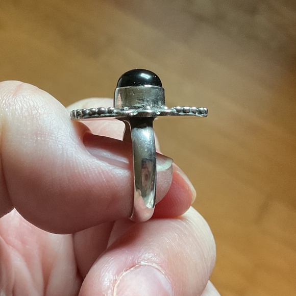 NWOT Sterling Silver 925 Black Onyx Ring Size US 6 - Picture 10 of 11